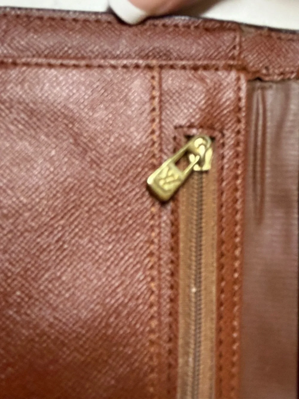 LOUIS VUITTON VINTAGE WALLET